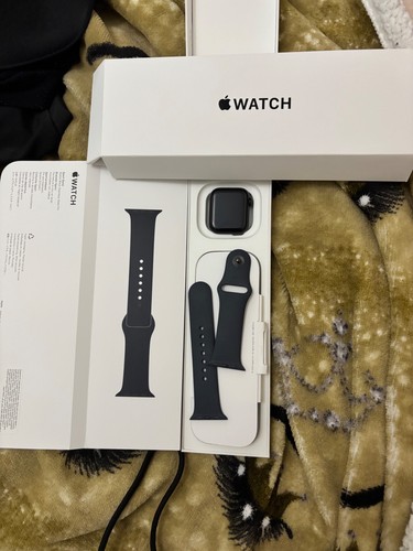 Apple watch 40mm - watch,