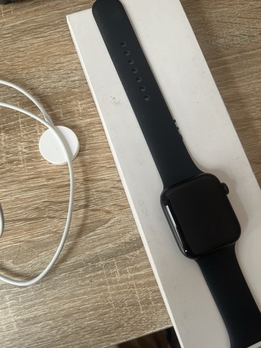 Apple watch - apple,